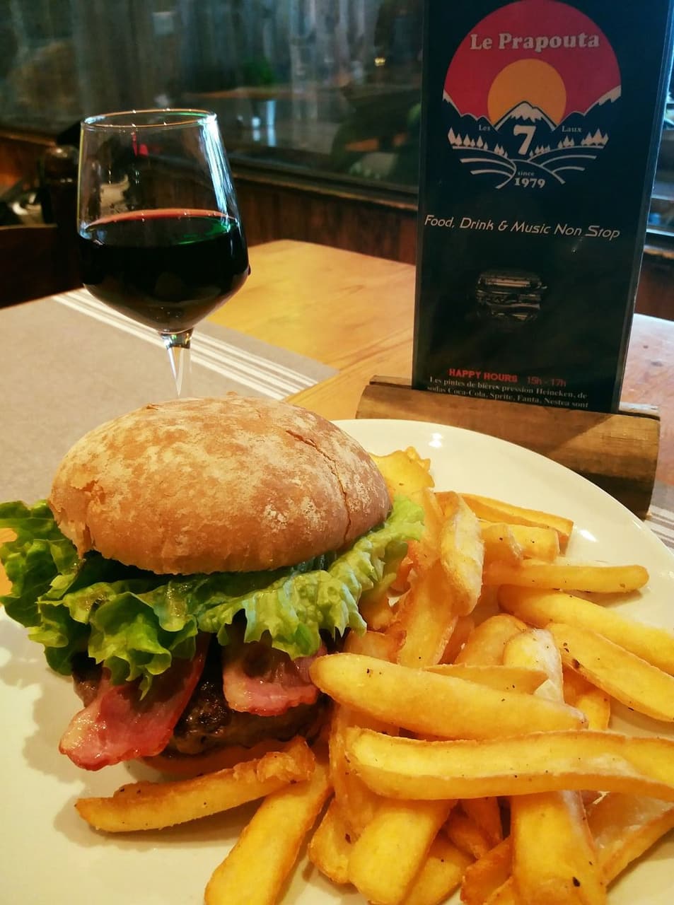 Offre Le Prapouta : -2€ sur tous les burgers + café offert